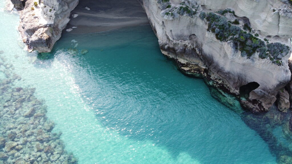 Spiagge di Tropea - La Grotta del Palombaro